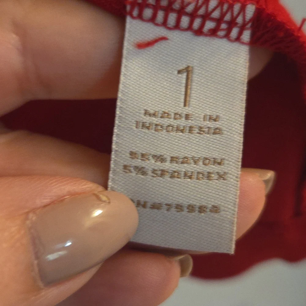 Chicos Red Cowl Neck Top Medium